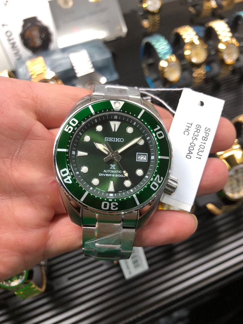 SEIKO SUMO PROSPEX HULK MADE IN JAPAN DIVERS 200M SPB103J1, Men's Fashion,  Watches & Accessories, Watches on Carousell