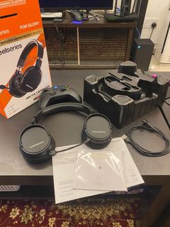 Steelseries Arctis 1 Wireless For Ps5 Ps4 Switch Video Gaming Gaming Accessories On Carousell