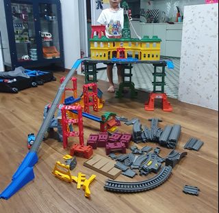 Thomas super station sale clearance