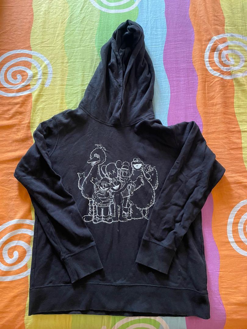 Uniqlo kaws hoodie store