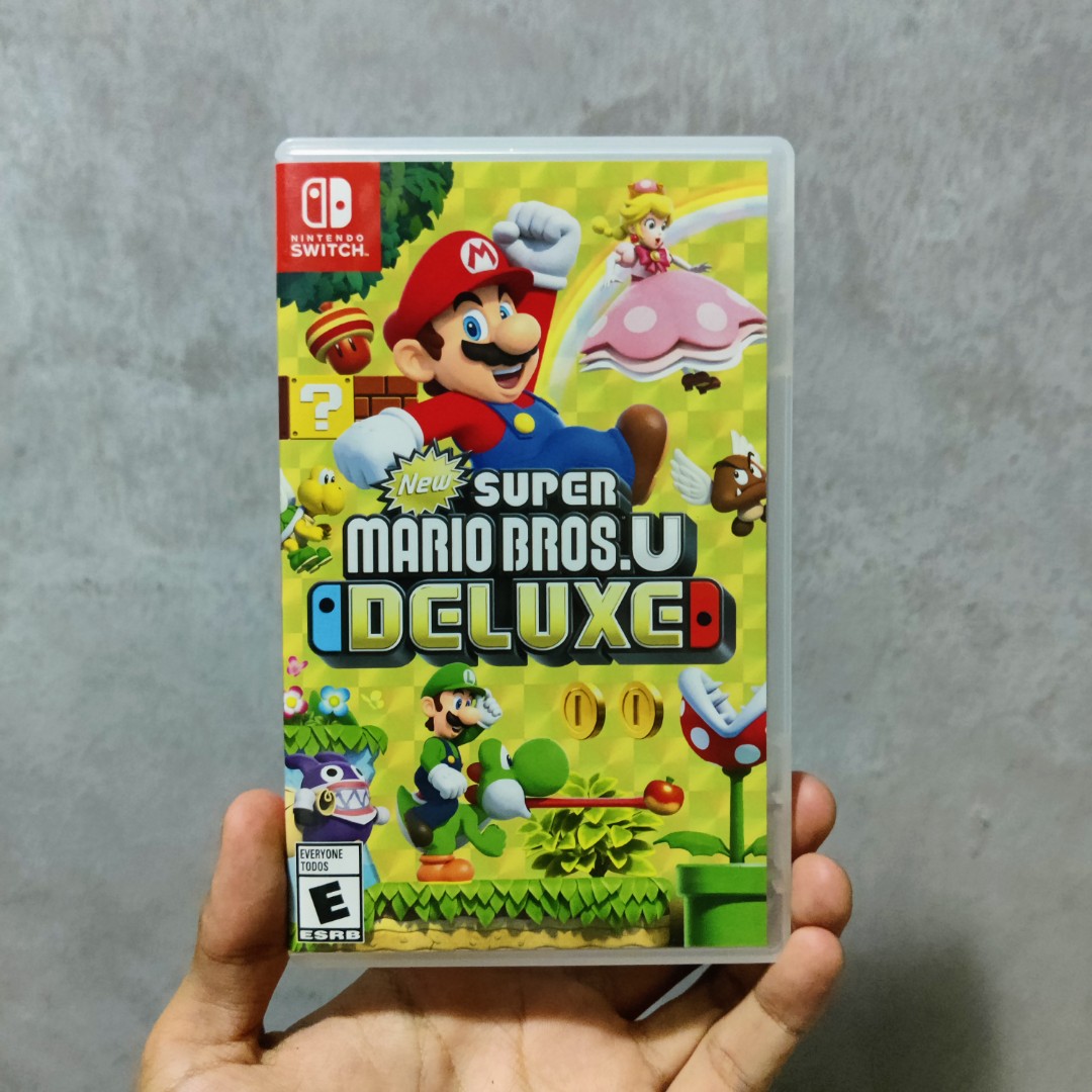 Super mario bros u deluxe deals switch used