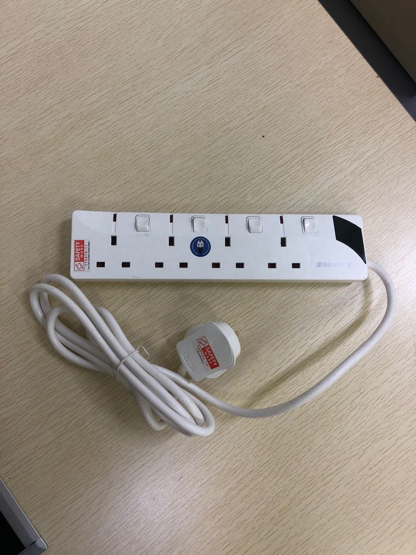 4 socket power extension bar, TV & Home Appliances, Electrical, Adaptors & Sockets on Carousell
