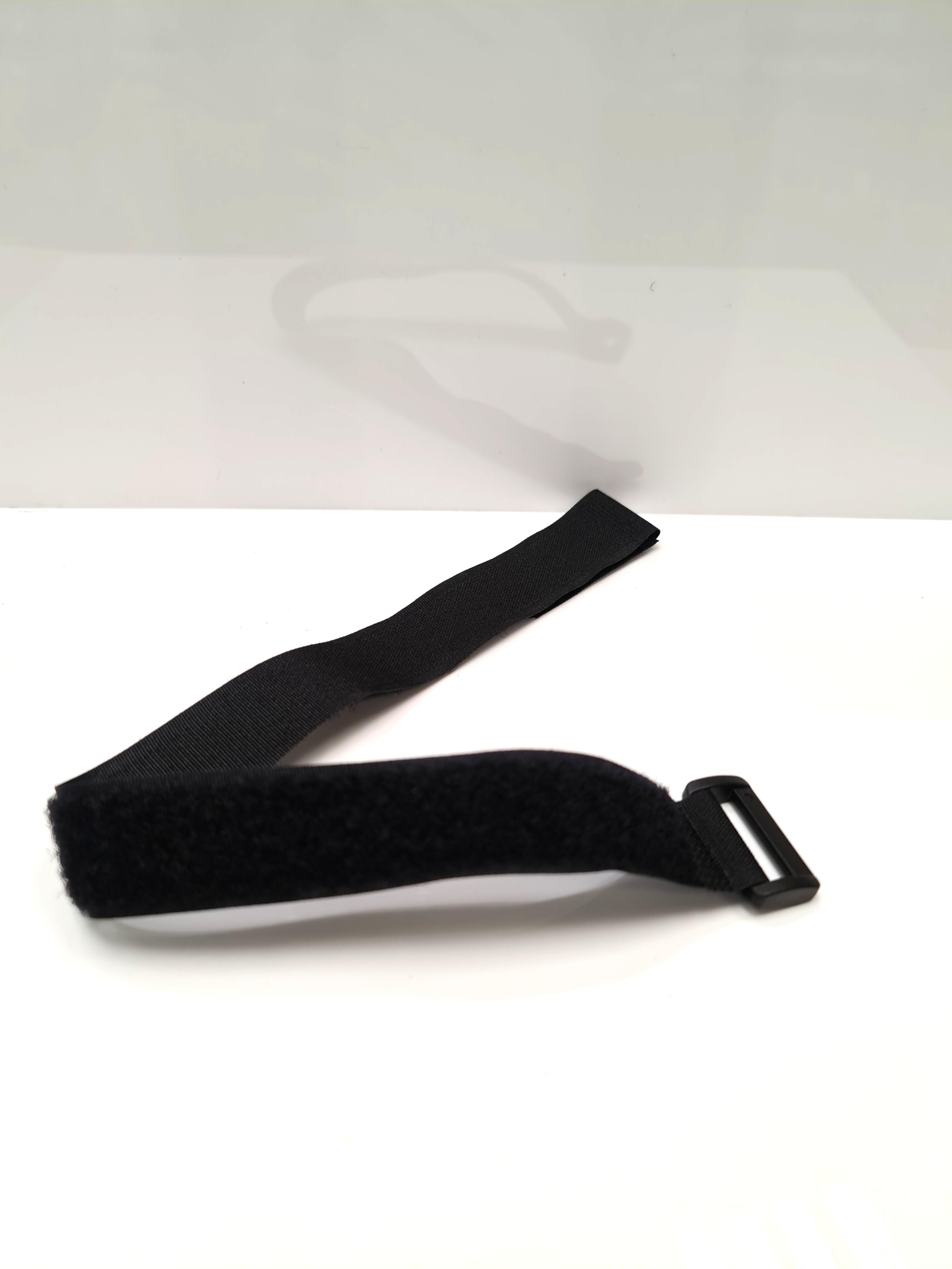 *** Velcro Fastener Straps 50mm x 850mm($3) 25mm x 500mm($2) 25mm x 350mm($1) For Fixing Battery Bag , Sava Java Brompton 3Sixty Pikes Camp Royale Foldie Bikes (Category: Parts & Accessories) located in Singapore. Submitted by punggol_lew_bikescooter (Listing ID 1023154911, Image 2). Description: *** Velcro Fastener Straps 50mm x 850mm($3) 25mm x 500mm($2) 25mm x 350mm($1) For Fixing Battery Bag , Sava Java Brompton 3Sixty Pikes Camp Royale Foldi