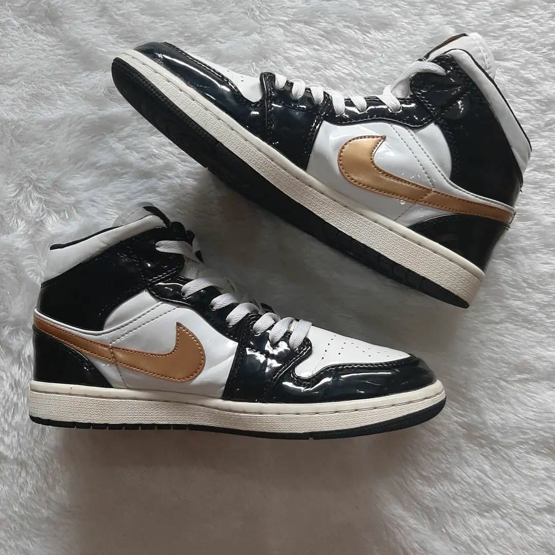air jordan glossy