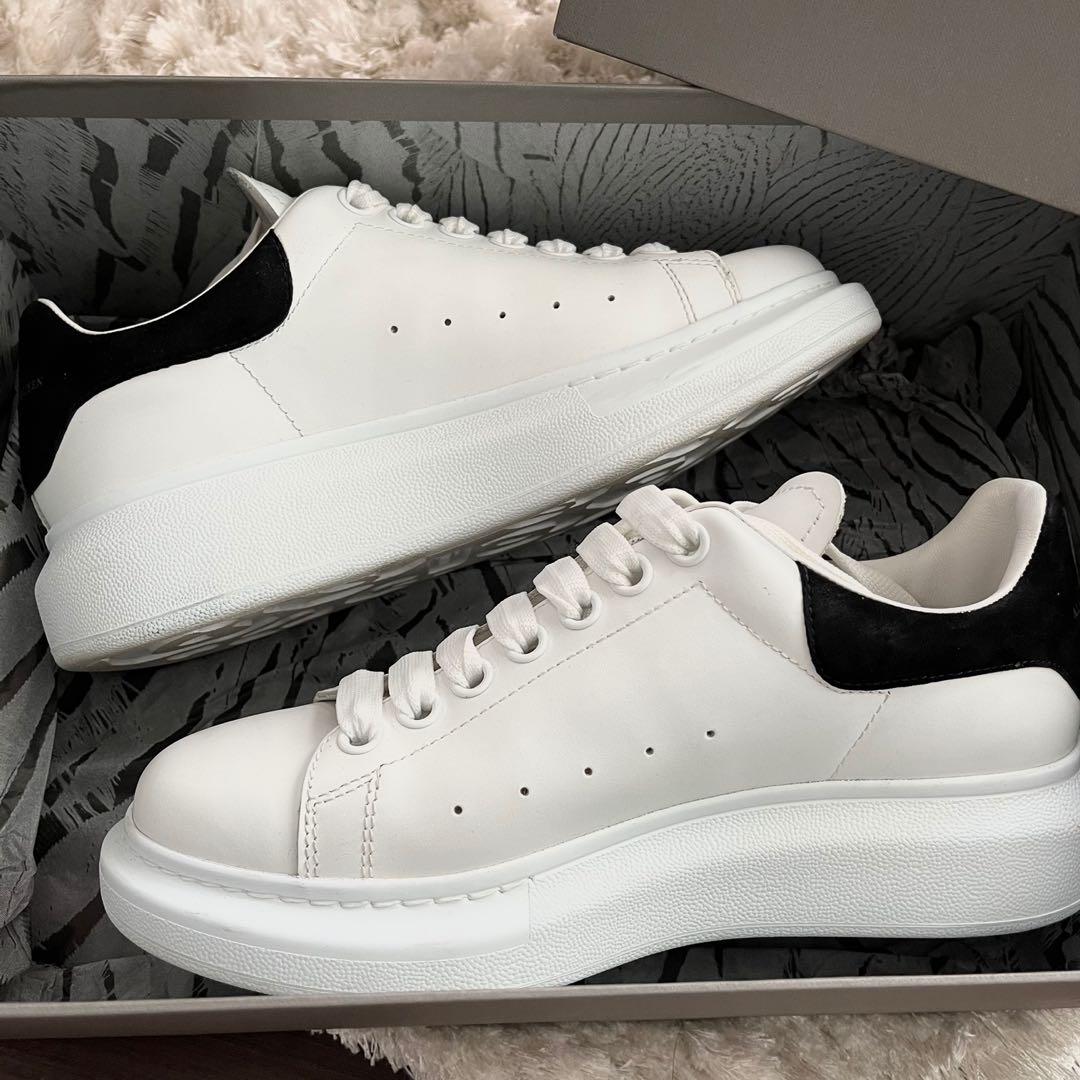 Authentic Alexander Mcqueen Sneakers in Suede
