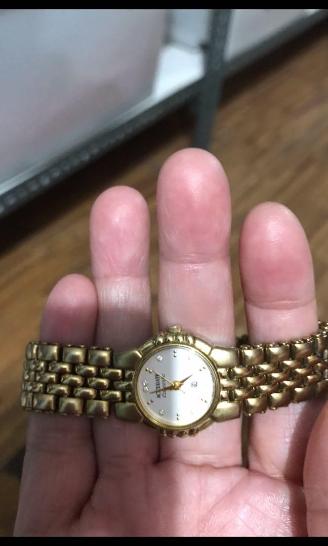 Accurate watch 22k gold price hotsell