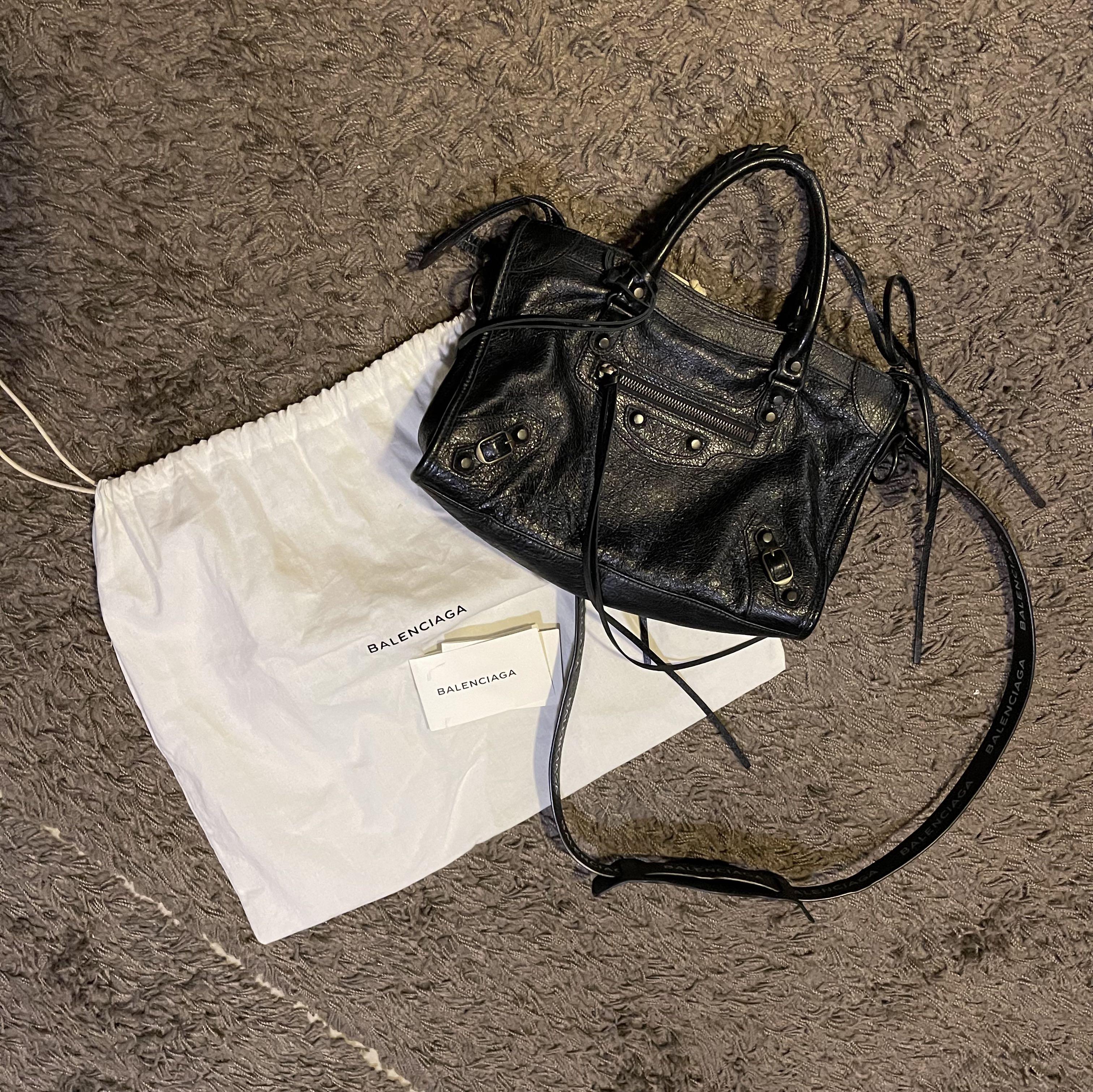 Balenciaga city store noir