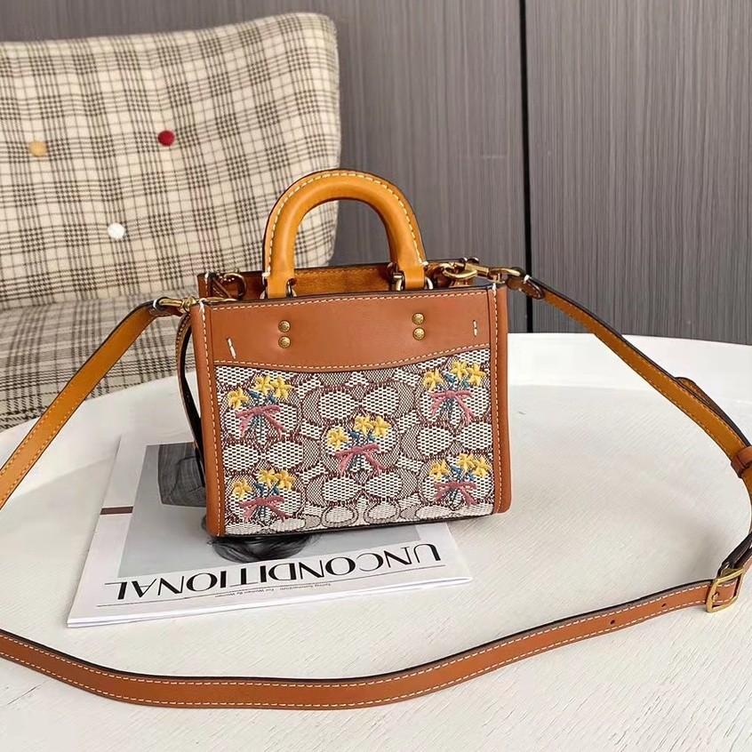 Coach Rogue 17 in Signature Textile Jacquard with Bouquet /Duck Motif  Embroidery, Women's Fashion, Bags & Wallets, Purses & Pouches on Carousell