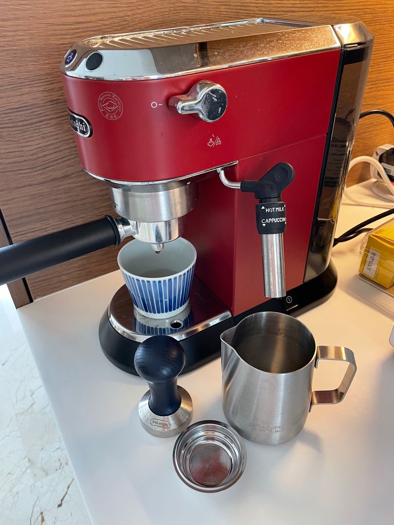 Delonghi coffee machine Dedica Style Scarlet Red, TV & Home Appliances