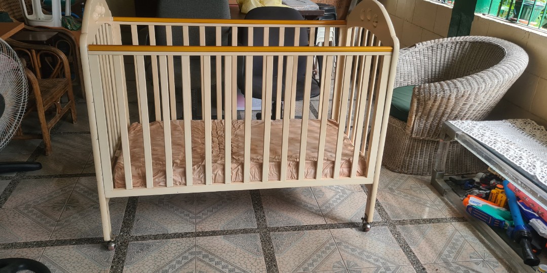 cuggl oak cot