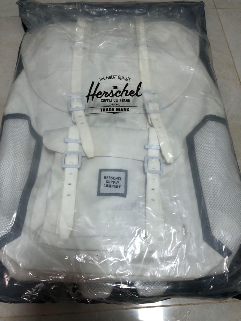 Backpack (Category: Backpacks) located in Singapore. Submitted by happyhappypoo (Listing ID 1118027156, Image 2). Description: White, Full Volume Purchase for $189 and selling it at a $50 loss Brand new, never used What you see is what you get .