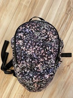（分類：）位於 。 由 bolimako 提交（商品編號 1118064122，圖片 1）。簡介： 。