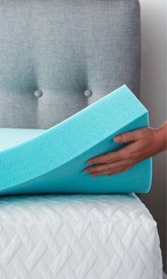 Memory Foam Bed Topper 3” White King, Furniture & Home Living, Bedding