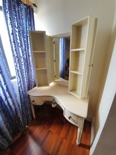 (Category: ) located in . Submitted by bordeaux99 (Listing ID 1118046730, Image 1). Description: .