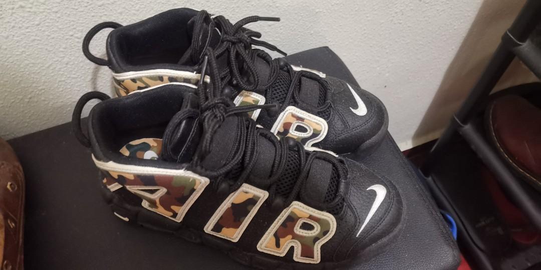 Nike air camo discount sneakers