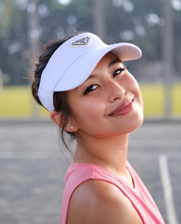 Red prada visor clearance