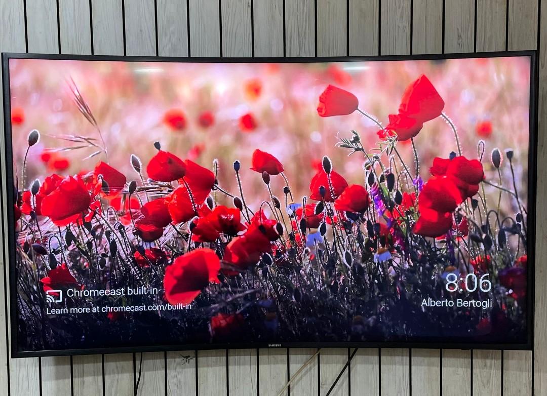Samsung Curve Tv 55", TV & Home Appliances, TV & Entertainment, TV on