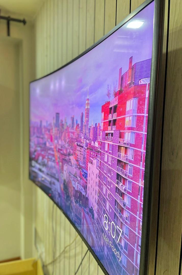 Samsung Curve Tv 55", TV & Home Appliances, TV & Entertainment, TV on