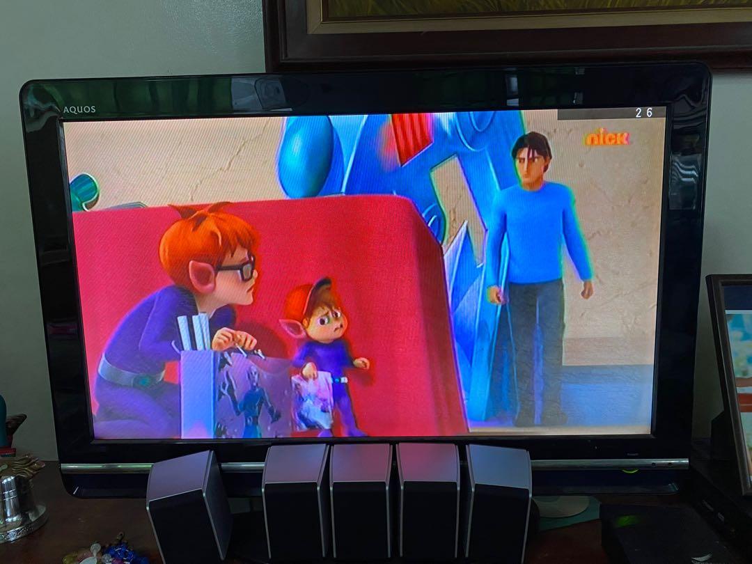Sharp Aquos LED 32” (Category: TV) located in Manila. Submitted by nallazaid (Listing ID 1118057181, Image 3). Description: Hi Sharp LED tv 32” No remote but can be changed channel/s po sa side. -Also, some kind of peeling po ung screen but does not affect the colors. Screen lang po un... No history of damage po....still verygood condition ung pictures as seen po....pictures still excellent po.. U can buy compatible remote po.or universal compati