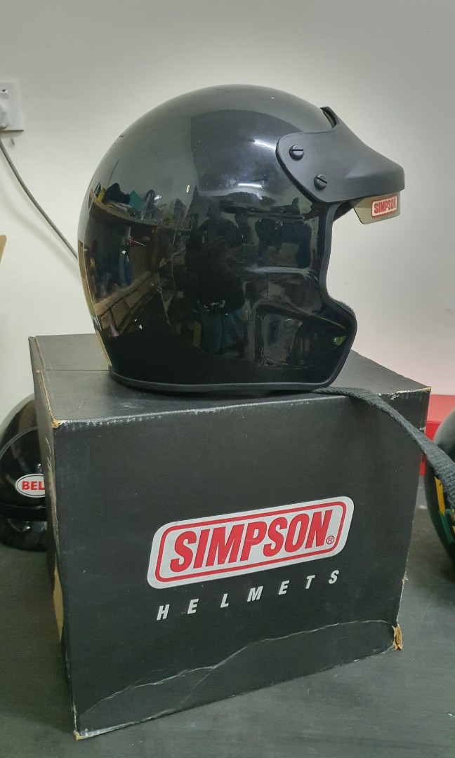 SIMPSON HELMETS VINTAGE MADE IN USA CARBON JARING Auto