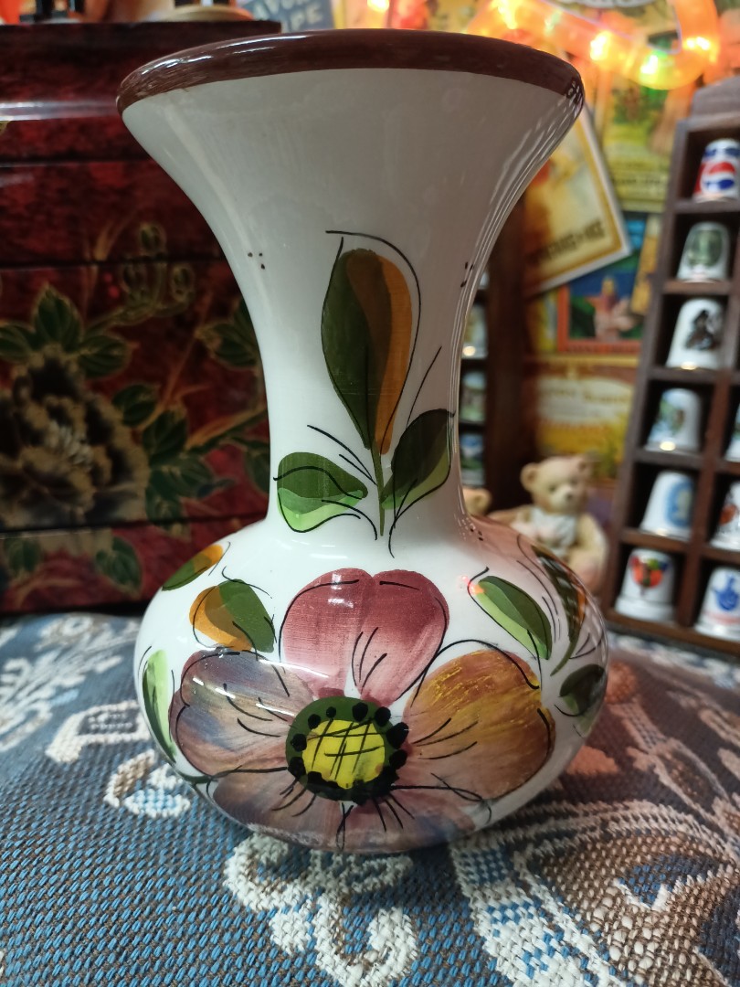 Vase handpainted made in spain, Furniture & Home Living, Home Decor