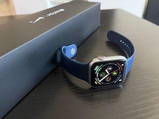 Apple Watch Series 4 Nike Edition, 44mm, Cellular - Like New Condition