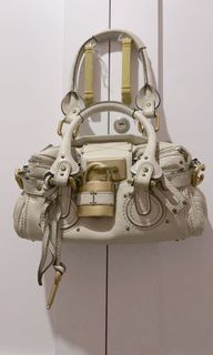 (Category: ) located in . Submitted by luxtwinsy (Listing ID 1118329071, Image 1). Description: .