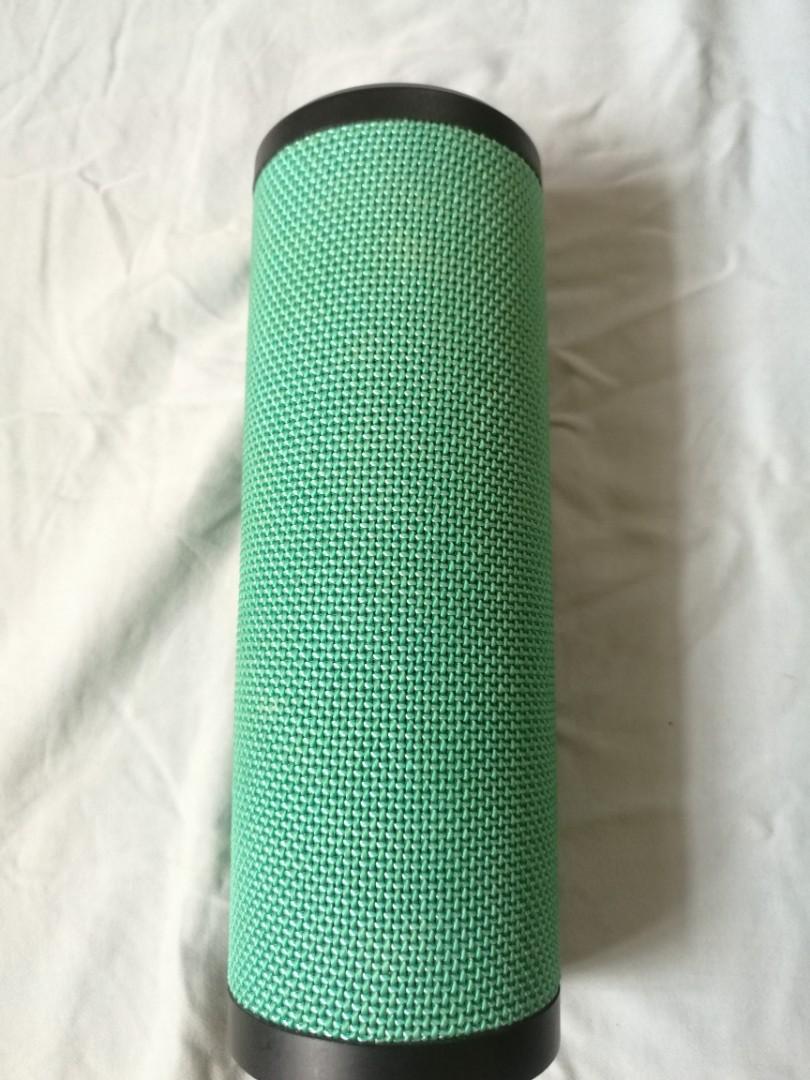 Avia sales portable speaker