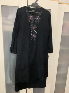 (Category: ) located in . Submitted by clearancemywardrobe (Listing ID 1118219628, Image 1). Description: .