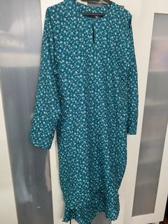 (Category: ) located in . Submitted by clearancemywardrobe (Listing ID 1118217953, Image 1). Description: .