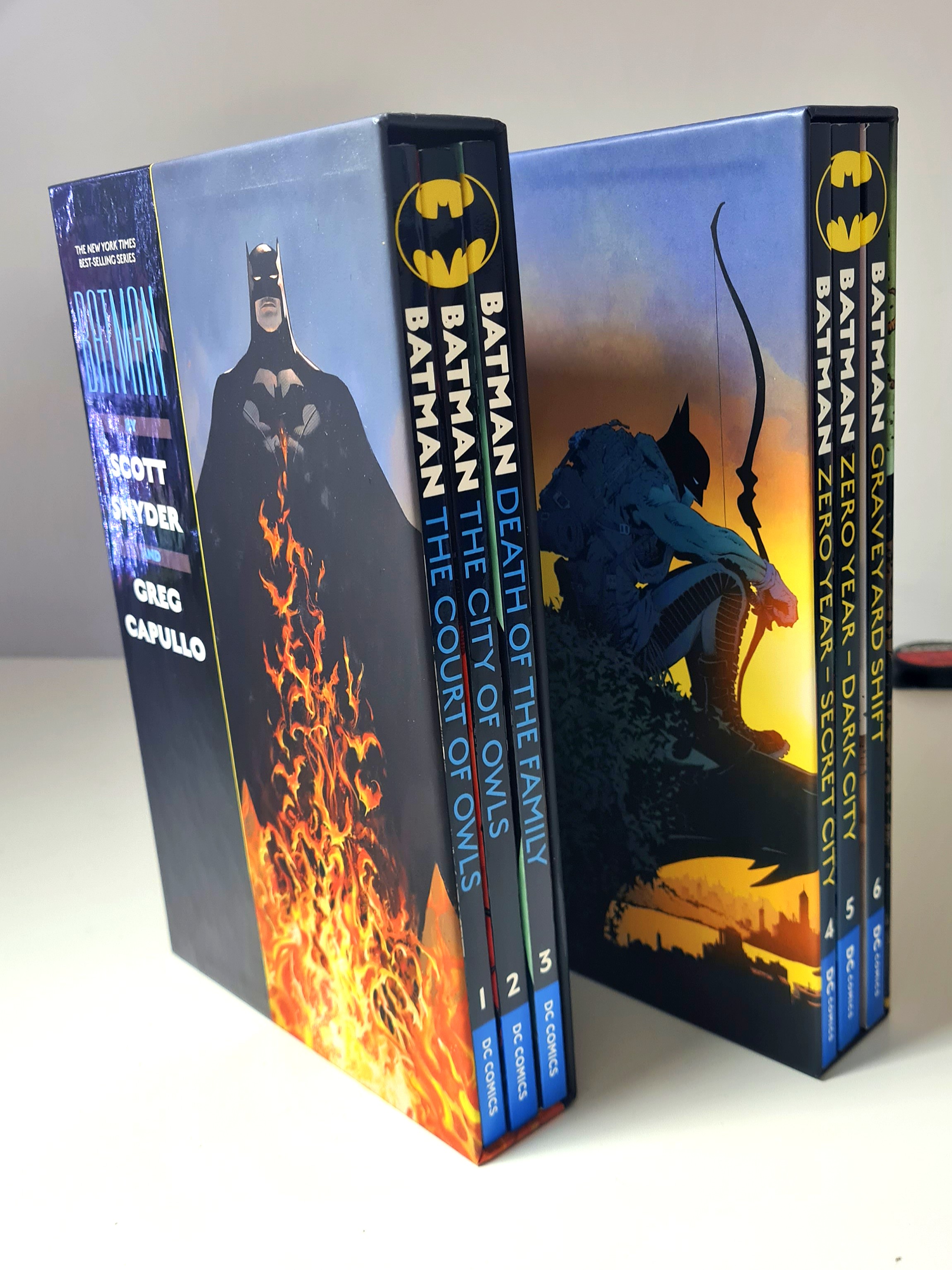 Batman TWO BOX SET Comics 6 volumes (Scott Snyder and Greg Capullo),  Hobbies & Toys, Books & Magazines, Comics & Manga on Carousell