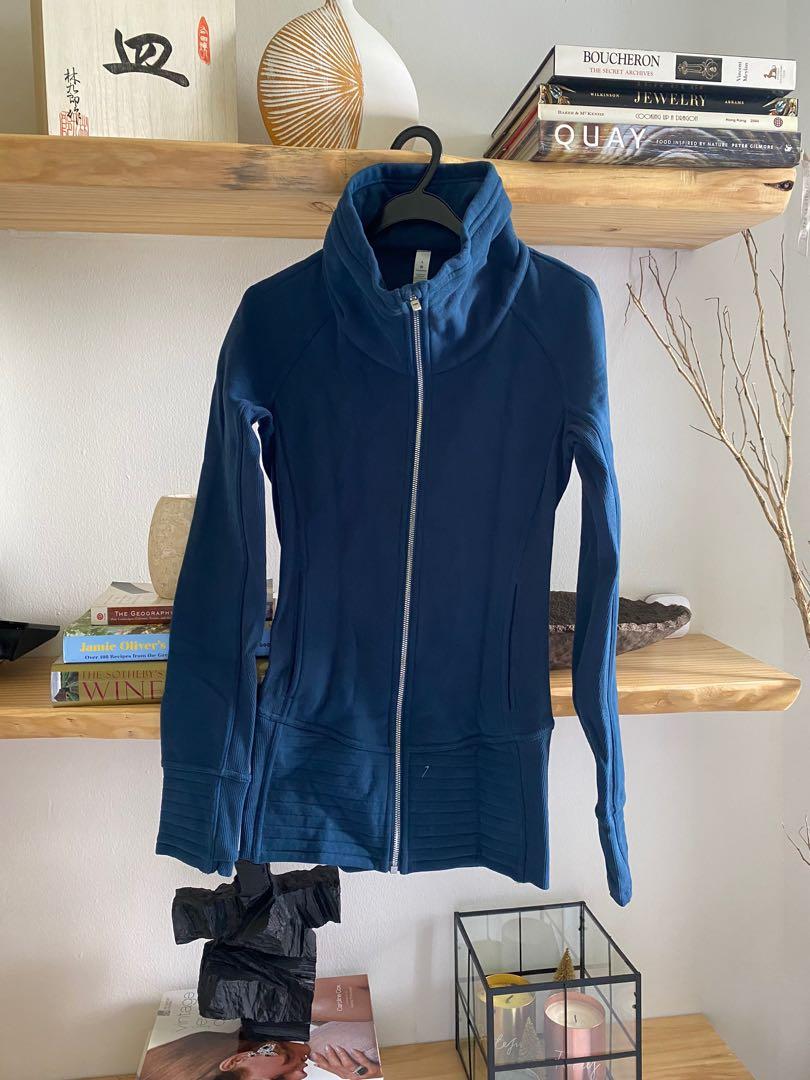 Radiant jacket hotsell 2 lululemon