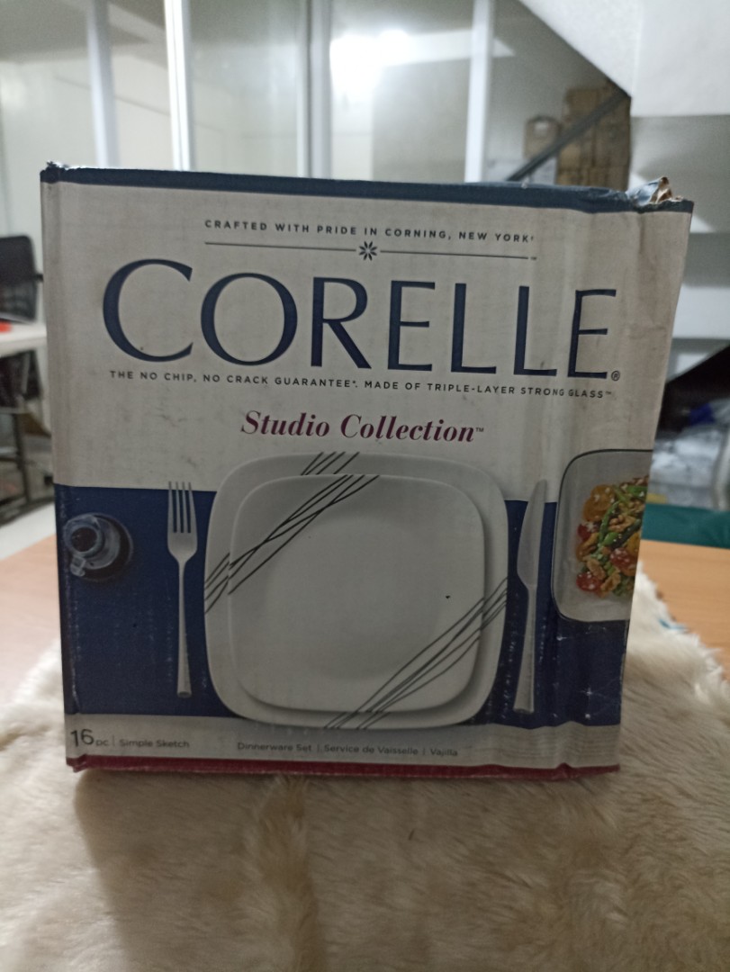 CORELLE SIMPLE SKETCH 16 PC SQUARE DINNERWARE SET box not mint
