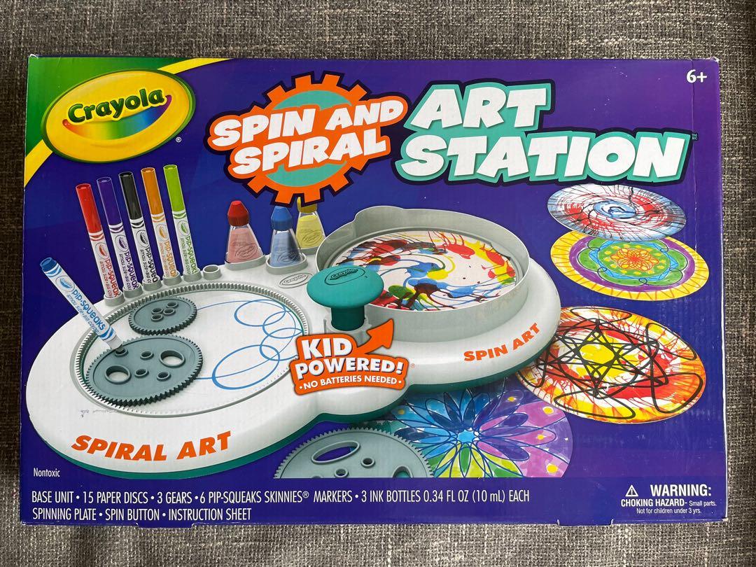 Crayola Spin & Spiral Art Station Art Set, Hobbies & Toys, Toys & Games