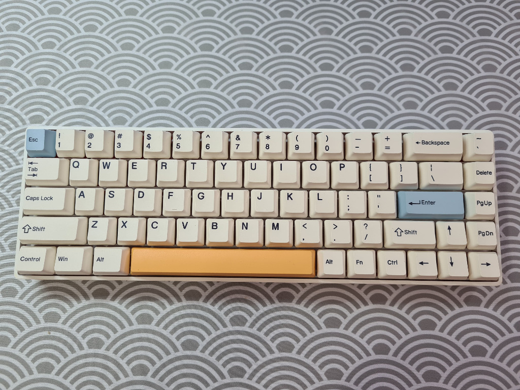 Custom 65% Keyboard (5-Pin Hotswap), Computers & Tech, Parts ...