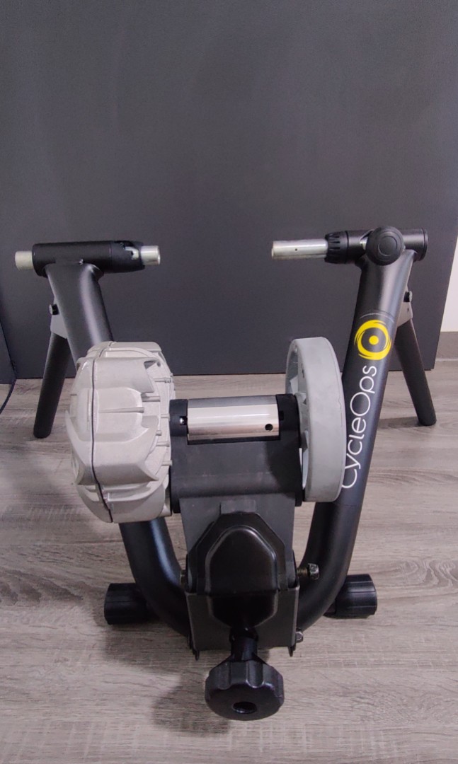 cycleops fluid 2 trainer best price