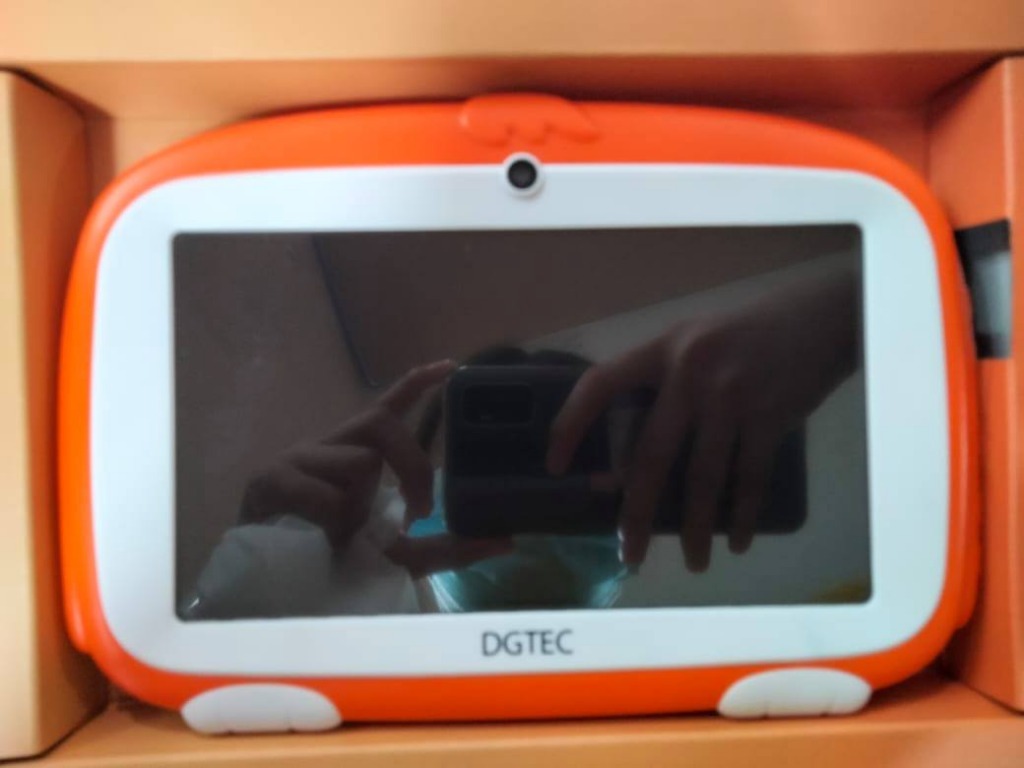 DGTEC 7" Tablet w/ IPS Colour Display, Mobile Phones & Gadgets, Tablets