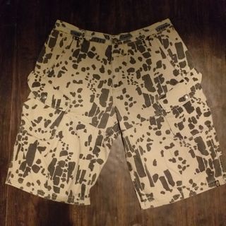 (Category: ) located in . Submitted by Wear_Dose (Listing ID 1118375452, Image 1). Description: .