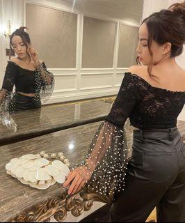 FASHION NOVA Pearl Sleeves Top
