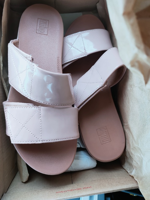 Fitflop carin patent slides