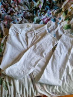 (Category: ) located in . Submitted by goldilocks123 (Listing ID 1118231532, Image 1). Description: .