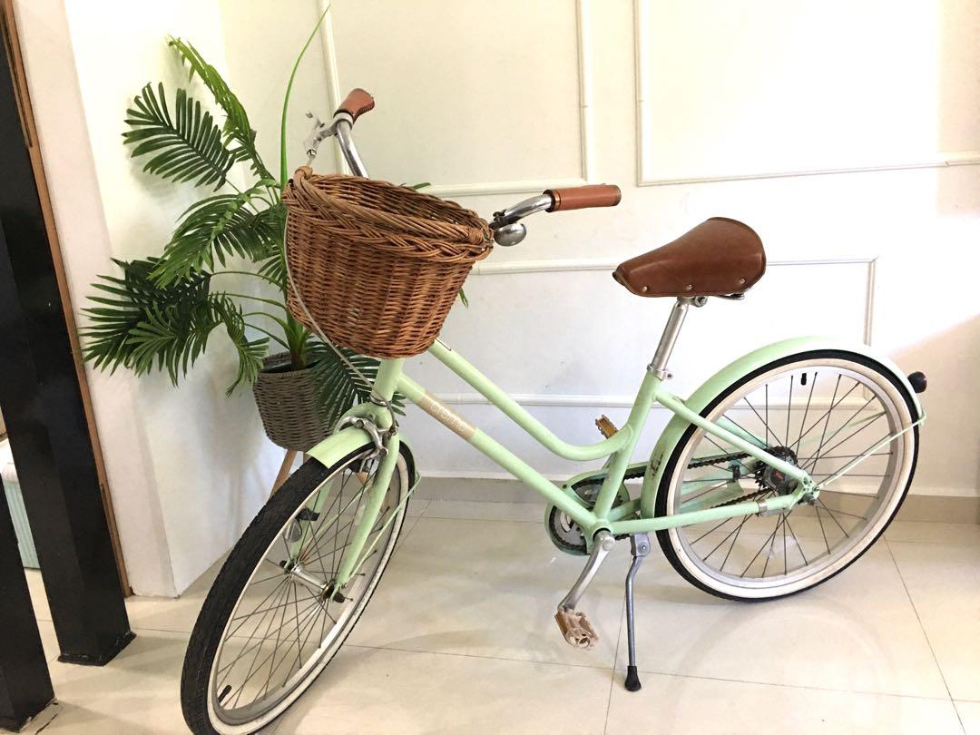 Ladies Creme Molly Bicycle