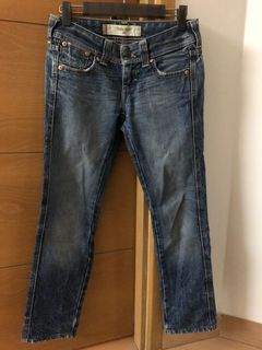 （分類：）位於 。 由 84co. 提交（商品編號 1118328237，圖片 1）。簡介： 。