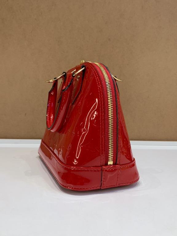 Alma Bb Patente bag in red patent leather Louis Vuitton - Second