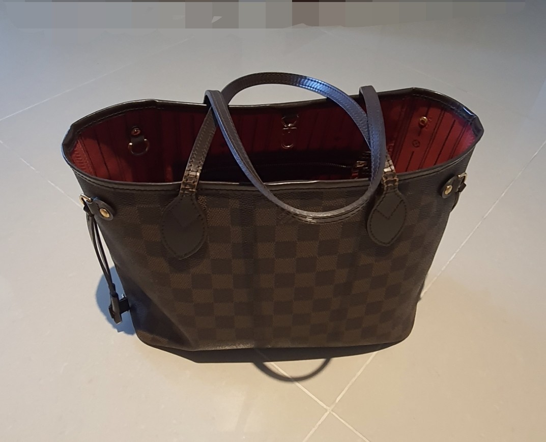 LV Neverfull PM, Women's Fashion, Bags & Wallets, Tote Bags on Carousell