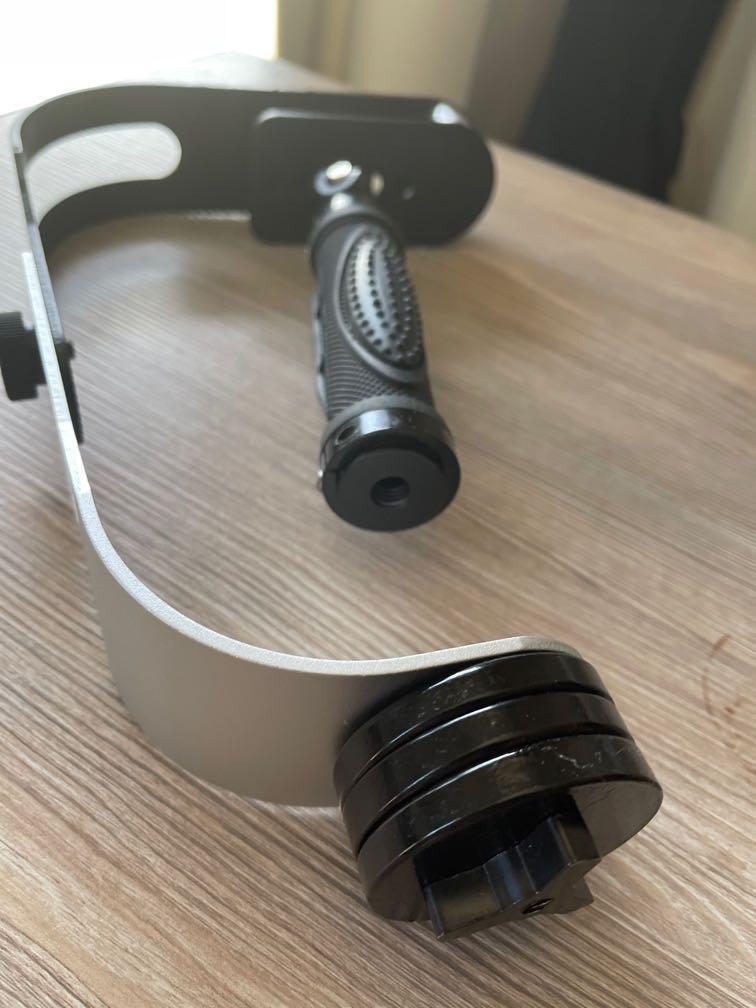 Manual Gimbal Photography Photography Accessories Gimbals Stabilisers On Carousell Manual Gimbal Photography Photography Accessories Gimbals Stabilisers On Carousell