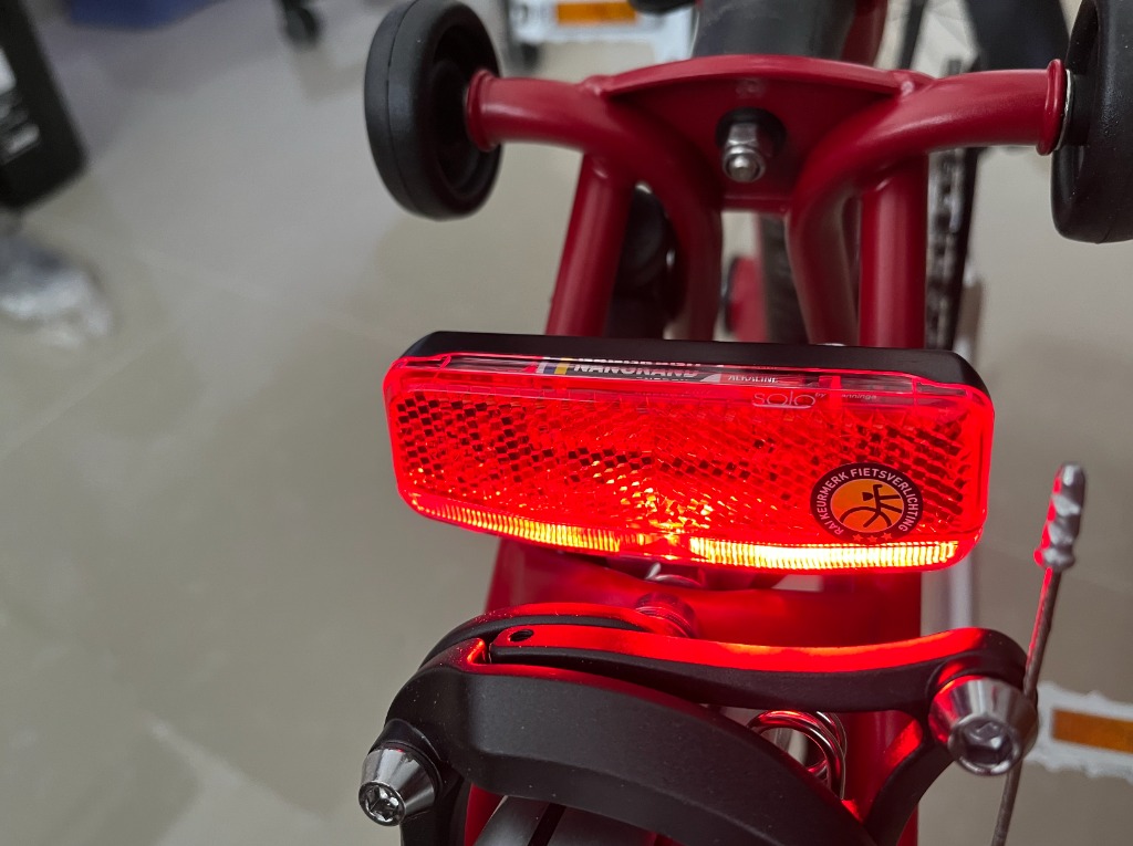 Brompton tail best sale light