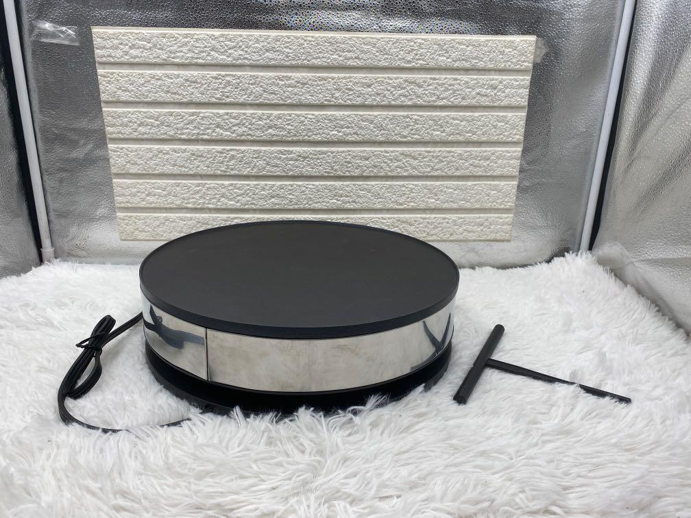 Proctor Silex Crepe Maker (Category: Other Kitchen Appliances) located in Pasay City. Submitted by meostore (Listing ID 1118238099, Image 1). Description: Item is in very good condition 110 volts, needs transformer to work No issue Box is slighly damaged and with manual.
