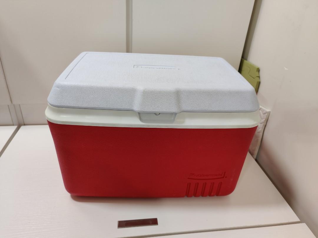 Rubbermaid 34 best sale quart cooler