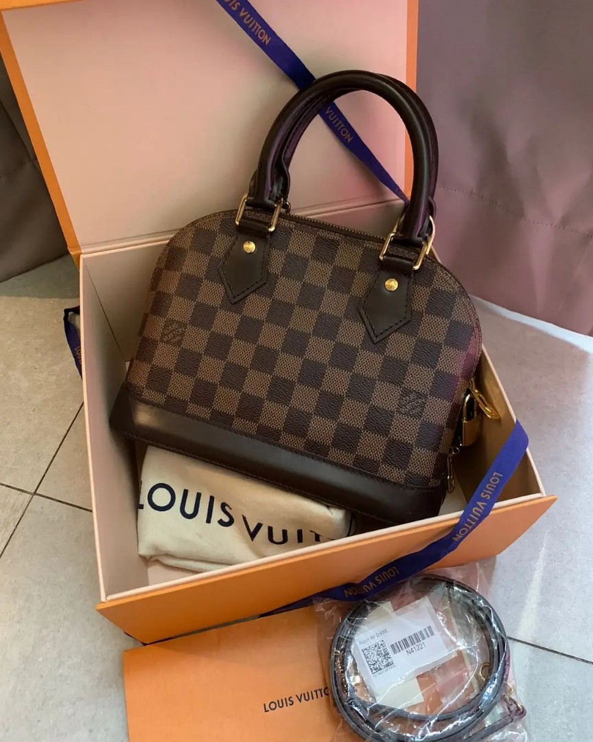 Authentic.Buy.Sell - Reprice Lv Alma bb damier 2016 with db, strap,  clochette, key, padlock n rec amsterdam . 16,550 jt excl ongkir